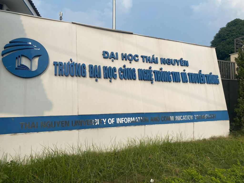 Trương-Đại-Học-Cong-nghe-thong-tin-va-Truyen-thong-Đại-Học-Thai-Nguyen-5