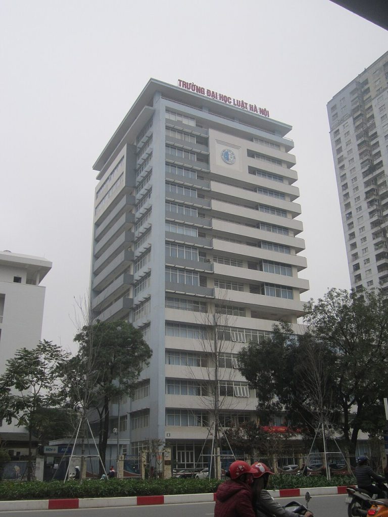 Trường-Đại-Học-Luật-Đại-Học-Quốc-gia-Hà-Nội-1