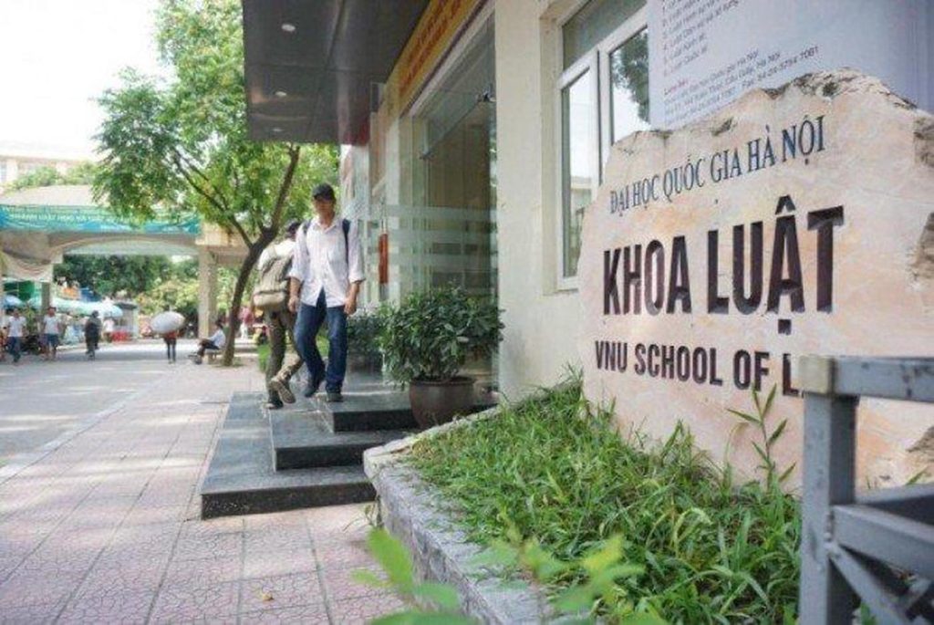 Trường-Đại-Học-Luật-Đại-Học-Quốc-gia-Hà-Nội-4