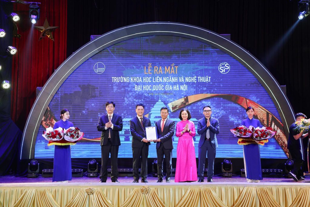 Trường-Khoa-hoc-lien-nganh-va-Nghe-thuat-Dai-hoc-Quoc-gia-Ha-Noi-10